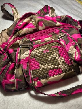 lug Hot Pink and Olive Camo Quilted Crossbody Tote